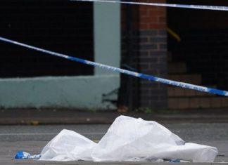 UBISTVO KOD STUDENTSKOG DOMA: Izboden mladić nakon sukoba sa tinejdžerom (FOTO) ubistvo-kod-studentskog-doma:-izboden-mladic-nakon-sukoba-sa-tinejdzerom-(foto)