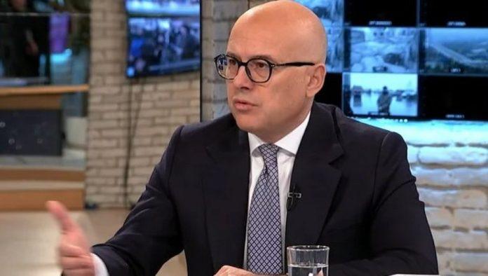 “ne-interesuje-ih-istina-i-16-izgubljenih-ljudskih-zivota”-jasna-poruka-lidera-sns-vucevica-tuziocu-nenadicu-i-blokaderima