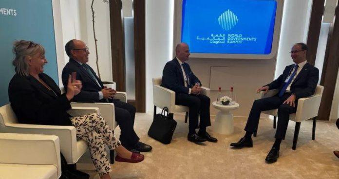 macut-na-samitu-u-dubaiju:-sa-rukovodstvom-kompanije-orakl-–-poziv-da-ucestvuju-na-expo-2027-u-beogradu