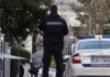 Ухапшен осумњичени да је бацио бомбу на кућу Здравка Чолића, трага се за још једном особом Ухапшен-осумњичени-да-је-бацио-бомбу-на-кућу-Здравка-Чолића,-трага-се-за-још-једном-особом