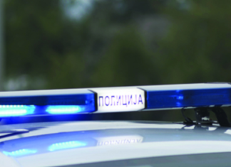 Судар возила Хитне помоћи и путничког аутомобила у Земуну, повређена једна особа Судар-возила-Хитне-помоћи-и-путничког-аутомобила-у-Земуну,-повређена-једна-особа