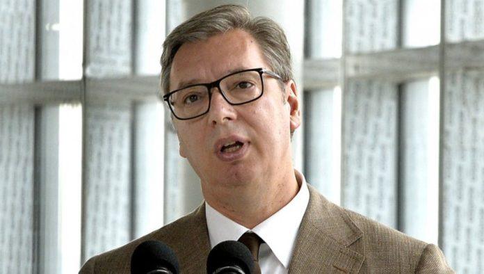vucic-sutra-u-mladenovcu:-predsednik-na-ceremoniji-otvaranja-rekonstruisane-gimnazije