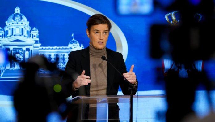 “au,-dajte-vi-blokaderi-neku-drugu-temu”-brnabic:-vucic-izgradio-vise-puteva-nego-sve-bivse-vlasti-u-prethodnih-67-godina