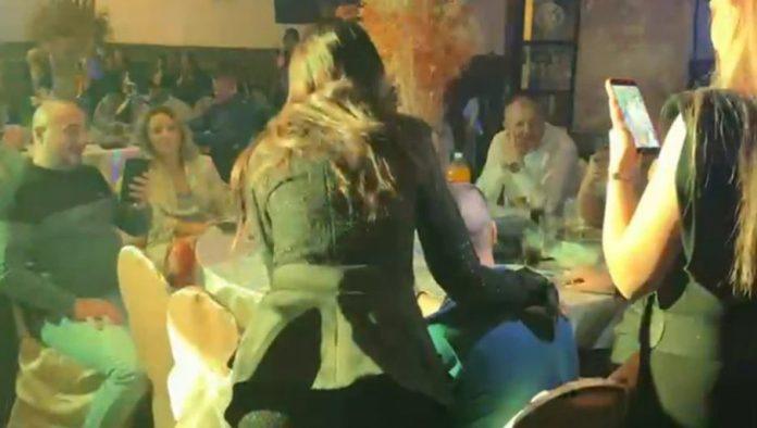 katarina-zivkovic-pevala-ponosnom-tati-na-uvce:-porodica-i-prijatelji-milice-todorovic-slavili-do-zore-rodenje-i-dolazak-bogdana-(foto)