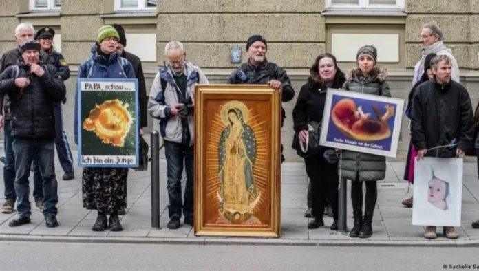 levi-ekstremisti-ponovo-udaraju,-ali-bukvalno:-smeta-im-zivot!