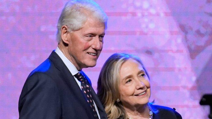 “sa-ukljucenim-kamerama”-hilari-klinton-trazi-da-o-vezama-sa-epstajnom-pred-kongresom-javno-svedoci:-sve-ce-se-odigrati-tacno-ovog-datuma