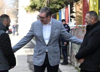 “MIŠI I SAŠI UBILI SU DECU DALIBORA, MILANA I KRISTINU” Vučić sa roditeljima iz Orašja i Dubone: Koliko sam mogao bio sam uz njih “misi-i-sasi-ubili-su-decu-dalibora,-milana-i-kristinu”-vucic-sa-roditeljima-iz-orasja-i-dubone:-koliko-sam-mogao-bio-sam-uz-njih