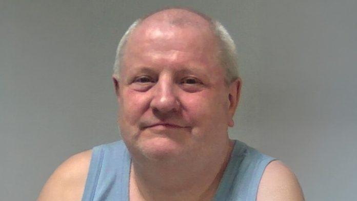 pravda-zadovoljena-posle-27-godina-serijski-ubica-stiv-rajt-osuden-na-dozivotnu-kaznu:-ugusio-viktoriju-(17),-pa-telo-bacio-u-jarak-(foto)