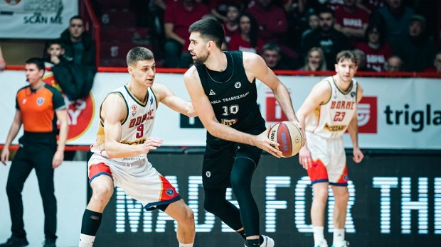 Кошаркаши-Борца-поражени-од-Клужа,-Чачанима-следи-борба-у-плеј-ауту