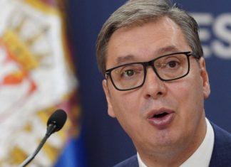 TO JE NjIHOV NAJVEĆI PROBLEM Vučić: Nikada se nisam plašio kibicera i onih koji znaju samo da pljuju (VIDEO) to-je-njihov-najveci-problem-vucic:-nikada-se-nisam-plasio-kibicera-i-onih-koji-znaju-samo-da-pljuju-(video)