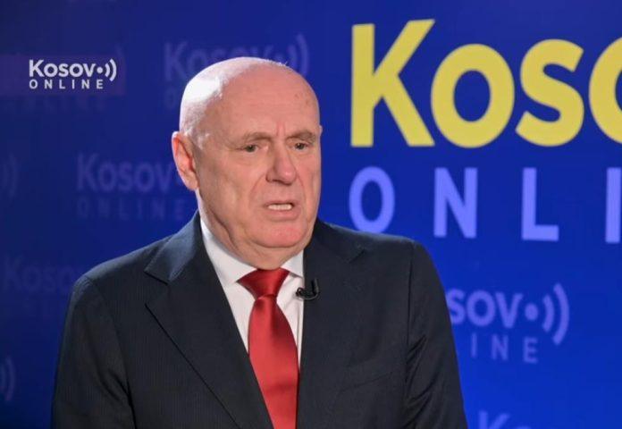 nepoznati-ljudi-upali-u-rektorat-u-kosovskoj-mitrovici!-rektor-arsic:-traze-da-se-ftn-iseli-u-roku-od-30-dana-ili-potpise-ugovor-sa-pristinskim-univerzitetom