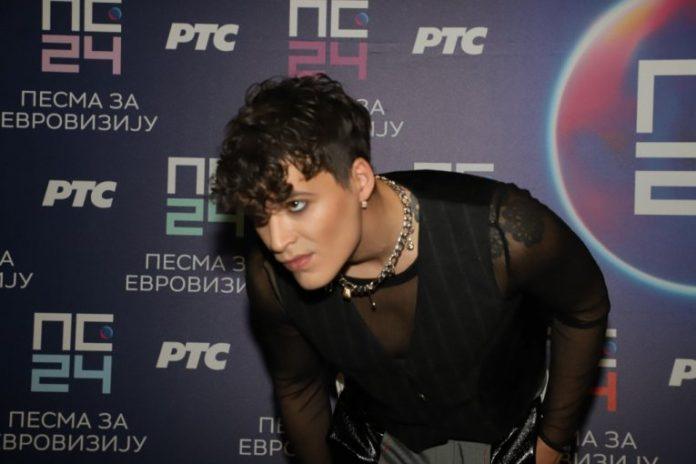 porodila-se-zena-naseg-poznatog-pevaca!-stigle-prve-informacije-o-detetu,-fotografija-ugledala-svetlost-dana!