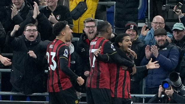 Рајанов-нови-гол-за-преокрет-Борнмута-и-победу-над-Евертоном;-Челзи-кикснуо-са-Лидсом