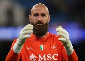 Komo preko Napolija do polufinala Kupa Italije: Vanja branio i pogađao penale ali nije spasio šampiona /VIDEO/ komo-preko-napolija-do-polufinala-kupa-italije:-vanja-branio-i-pogadao-penale-ali-nije-spasio-sampiona-/video/