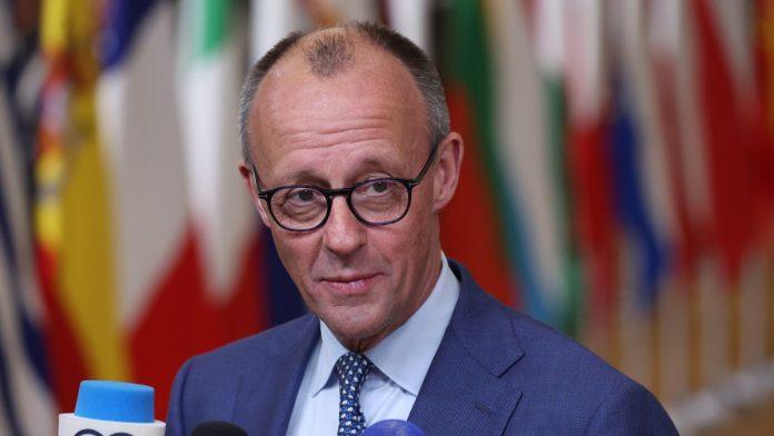 merc-u-klincu-sa-makronom:-nemacka-odbacila-francuski-predlog-o-zajednickom-zaduzivanju-eu