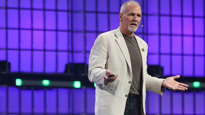 izvrsni-direktor-boston-dajnemiksa-odlazi-sa-funkcije:-hjundai-ubrzava-razvoj-robota