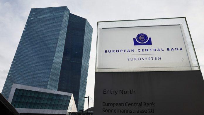 rast-plata-u-evrozoni-usporava:-ocekuje-se-da-ce-biti-manji-od-3-odsto-do-kraja-2026.-godine