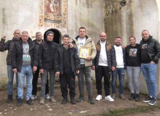 RASELJENI SRBI POSETILI LJUBIŽDU: Posle 25 godina uredili crkvu Svetog Nikole (FOTO/VIDEO) raseljeni-srbi-posetili-ljubizdu:-posle-25-godina-uredili-crkvu-svetog-nikole-(foto/video)