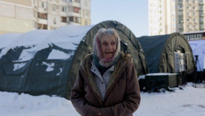 smrzavanje-u-kijevu:-2.600-zgrada-ostalo-bez-grejanja-nakon-ruskog-napada