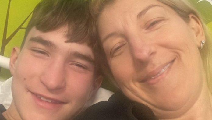 “lazarevo-srce-jedva-kuca”-potresna-ispovest-majke-iz-vranja:-zivot-mog-deteta-je-u-milosti-evropske-birokratije