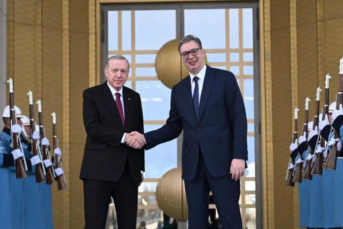 “sa-erdoganom-me-ceka-niz-razgovora-od-strateskog-znacaja”-vucic-u-ankari:-verujem-da-ce-danasnji-razgovori-dati-dodatni-zamajac-partnerstvu-sa-turskom-(foto)
