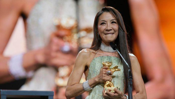 poceo-76.-berlinale-sve-sto-treba-da-znate-o-premijerama-na-crvenom-tepihu:-pocasni-zlatni-medved-za-misel-jeo