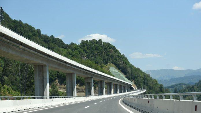 crna-gora-i-sad-na-pragu-istorijskog-g2g-sporazuma:-sto-donose-novi-strateski-projekti?