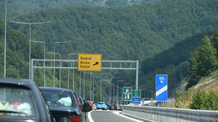 auto-put-beograd-bar:-da-li-su-cetiri-sata-realnost-ili-samo-“promotivni-scenario?-ovo-je-precizna-racunica