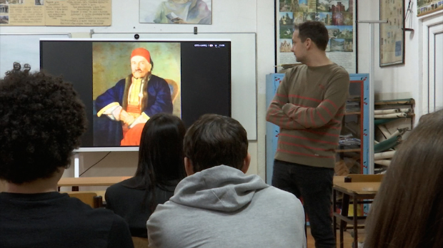 Марковић:-За-младе-Хрвате-Томпсон-је-утицајнији-од-историјских-уџбеника-–-потребни-су-контекст-и-критика,-не-бројке Марковић:-За-младе-Хрвате-Томпсон-је-утицајнији-од-историјских-уџбеника-–-потребни-су-контекст-и-критика,-не-бројке