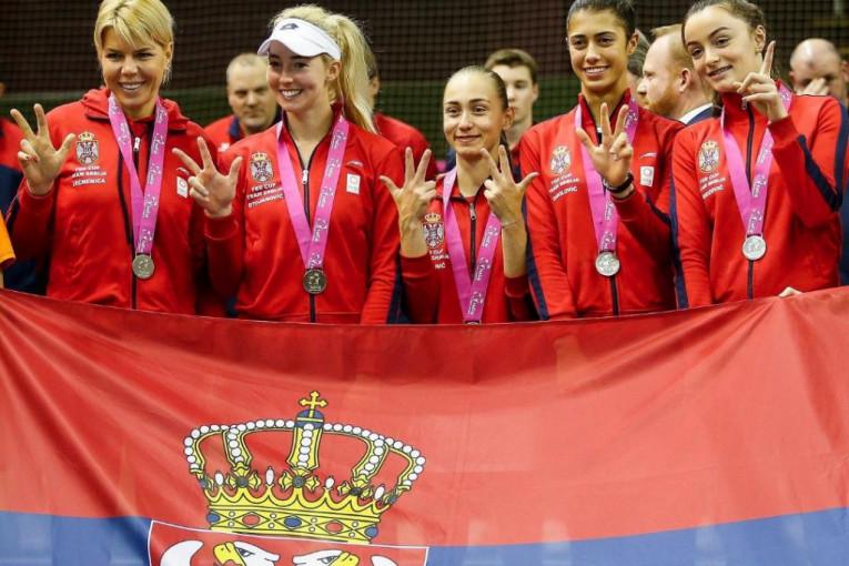 tuga-u-srpskom-tenisu:-olga-danilovic-se-oglasila-povodom-smrti-tatjane-jecmenice-i-poslala-srceparajucu-poruku-(foto) tuga-u-srpskom-tenisu:-olga-danilovic-se-oglasila-povodom-smrti-tatjane-jecmenice-i-poslala-srceparajucu-poruku-(foto)