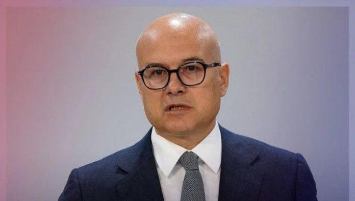 lider-sns-vucevic-o-jos-jednom-stravicnom-napadu-na-sina-predsednika-vucica-“nizu-lazi-i-uvrede-jer-nikako-i-nikada-nece-moci-da-ga-pobede”