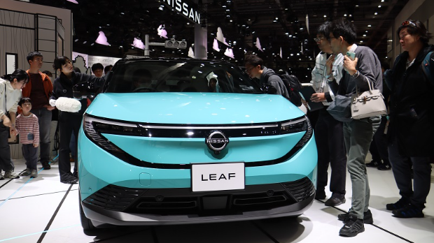 Крај-петнаестогодишње-доминације-–-како-је-“Тојота”-преузела-трон-од-“Нисана” Крај-петнаестогодишње-доминације-–-како-је-“Тојота”-преузела-трон-од-“Нисана”