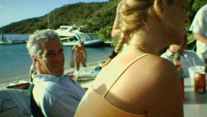 mracna-strana-americkog-sna-epstajn-preko-studentskih-viza,-laznih-brakova-i-kurseva-drzao-zene-pod-kontrolom:-isplivali-novi-detalji