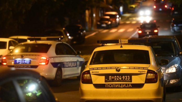 tinejdzer-(19)-bmw-om-pokosio-devojcicu-(13)?!-sa-povredama-opasnim-po-zivot-prevezena-u-bolnicu,-mladic-je-udario-na-pesackom