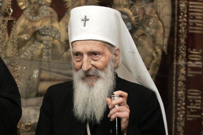 vaskrsnji-post-sve-blizi,-a-evo-kako-je-postio-patrijarh-pavle:-kuvano-zelje,-kora-hleba,-mlaka-voda,-sveza-jabuka…-ovo-je-njegova-definicija-posta