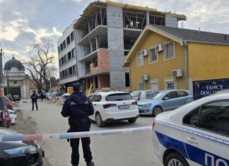 UBADAO TAKSISTU NOŽEM I OTEO MU TORBICU SA NOVCEM Uhapšen napadač (22) iz Novog Sada ubadao-taksistu-nozem-i-oteo-mu-torbicu-sa-novcem-uhapsen-napadac-(22)-iz-novog-sada