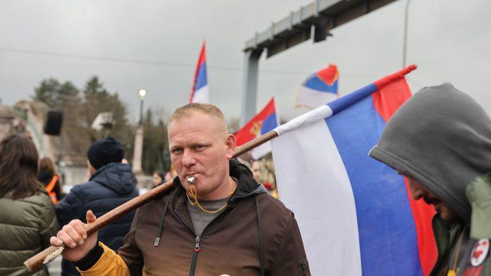 protest-studenata-u-blokadi-“sretnimo-se-ponovo”-u-kragujevcu:-poceo-skup-u-orascu
