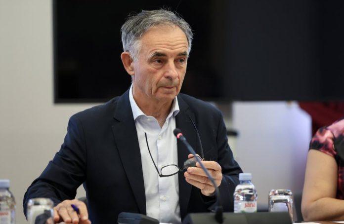 “velicanje-zla-i-pretnja-srbima-u-hrvatskoj”-pupovac-o-skandaloznoj-pesmi-dabre:-“neprijateljski-cin”