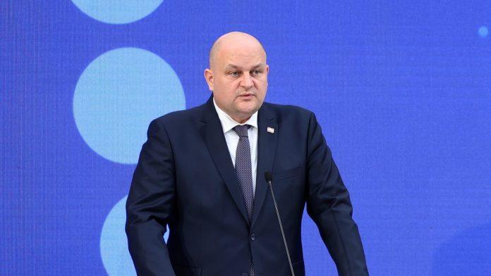 oglasio-se-susnjar!-hrvatski-ministar-odgovorio-madarskoj:-nema-vise-izgovora,-ovo-je-lekcija