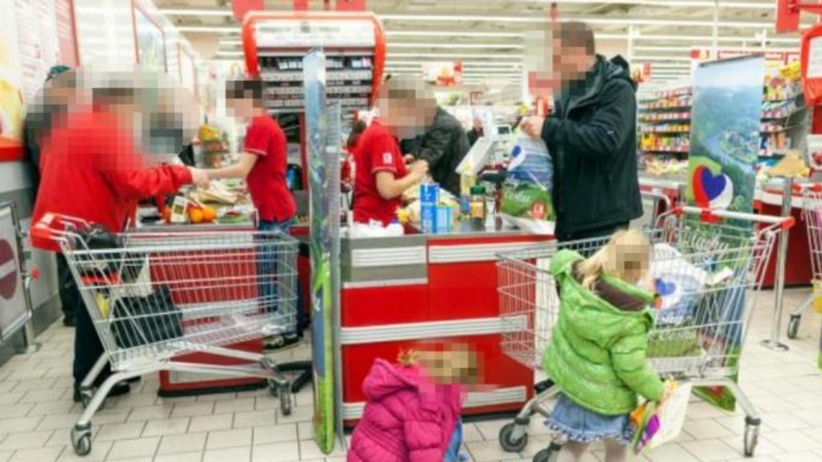 crna-gora-vratila-neradnu-nedelju:-parlament-usvojio-izmene-zakona-o-unutrasnjoj-trgovini crna-gora-vratila-neradnu-nedelju:-parlament-usvojio-izmene-zakona-o-unutrasnjoj-trgovini