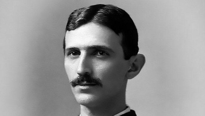 srbin-preko-sedam-mora-dolazi-u-kolevku-dedova:-tesla-studentima-govorio-o-boju-na-kosovu-i-istakao-nadu-da-ce-narod-nadoknaditi-izgubljeno