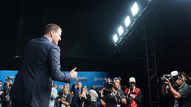 Денвер-пост:-Да-ли-би-Јокић-требало-да-брине-о-Ол-стару? Денвер-пост:-Да-ли-би-Јокић-требало-да-брине-о-Ол-стару?