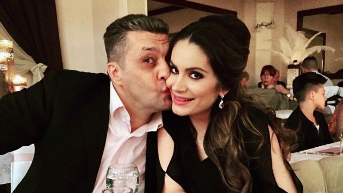 potresno-pismo-najmlade-cerke-zeljka-rutovica-11-meseci-nakon-njegove-smrti:-“nikad-nije-rekao-da-nije-dobro”-(foto) potresno-pismo-najmlade-cerke-zeljka-rutovica-11-meseci-nakon-njegove-smrti:-“nikad-nije-rekao-da-nije-dobro”-(foto)