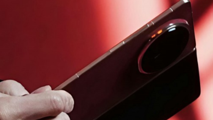 ovo-je-honor-magic-v6:-prvi-pogled-na-novi-telefon-pred-premijeru,-mnogi-je-ocekuju-na-mwc