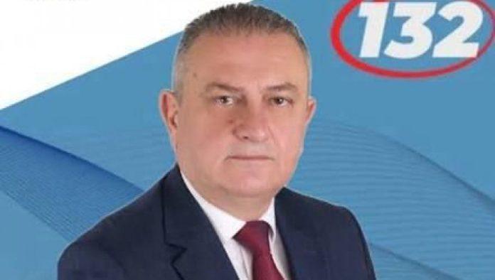 nastavlja-da-sluzi-kurtiju,-kao-sto-je-i-rasic:-lazar-radulovic-danas-bio-jedini-“srbin”-u-skupstinskoj-sali-u-pristini