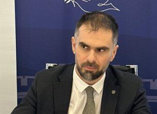 “INCIDENTI I MRŽNjA NE DEŠAVAJU SE PRVI PUT” Gradonačelnik Novog Sada o incidentu blokadera i napadu na mitropolita Joanikija “incidenti-i-mrznja-ne-desavaju-se-prvi-put”-gradonacelnik-novog-sada-o-incidentu-blokadera-i-napadu-na-mitropolita-joanikija