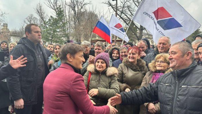 “juce-smo-doziveli-da-blokaderi-zvizde-patrijarhu”-brnabic-iz-sida:-to-nije-politicka-borba,-pred-tim-niko-ne-sme-da-cuti-(foto)