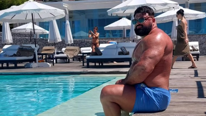 “imam-170-kilograma”-vazio-je-za-najveceg-rijaliti-zavodnika,-spavao-sa-vise-od-550-zena-i-imao-intimne-odnose-pred-kamerama:-danas-sokira-transformacijom-(foto)