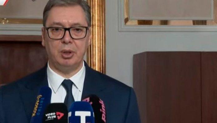 vucic-iz-indije:-predsednik-otkrio-o-cemu-je-razgovarao-sa-makronom-i-plenkovicem-i-ima-pitanja-o-blokaderima-za-tuzilastvo-i-sudove
