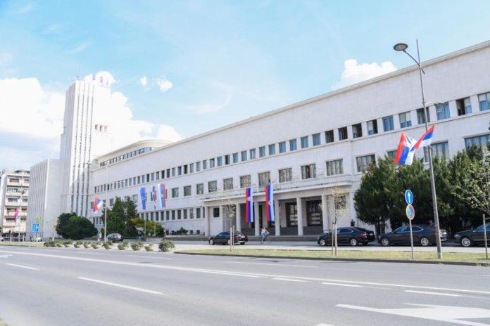 zavrsena-sednica-skupstine-autonomne-pokrajine-vojvodine:-usvojeno-svih-6-tacaka-koje-su-bile-na-dnevnom-redu